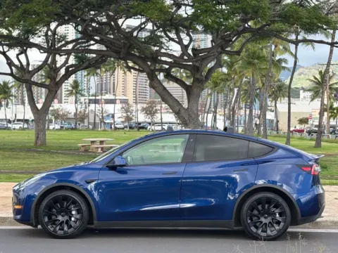 Photos of 2021 Tesla Model Y Long Range for sale in Honolulu, HI at Aloha Auto Depot LLC.