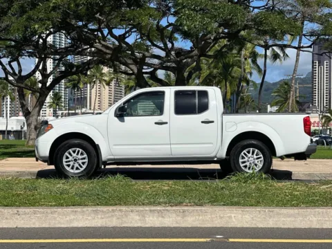 Photos of 2018 Nissan Frontier SV for sale in Honolulu, HI at Aloha Auto Depot LLC.