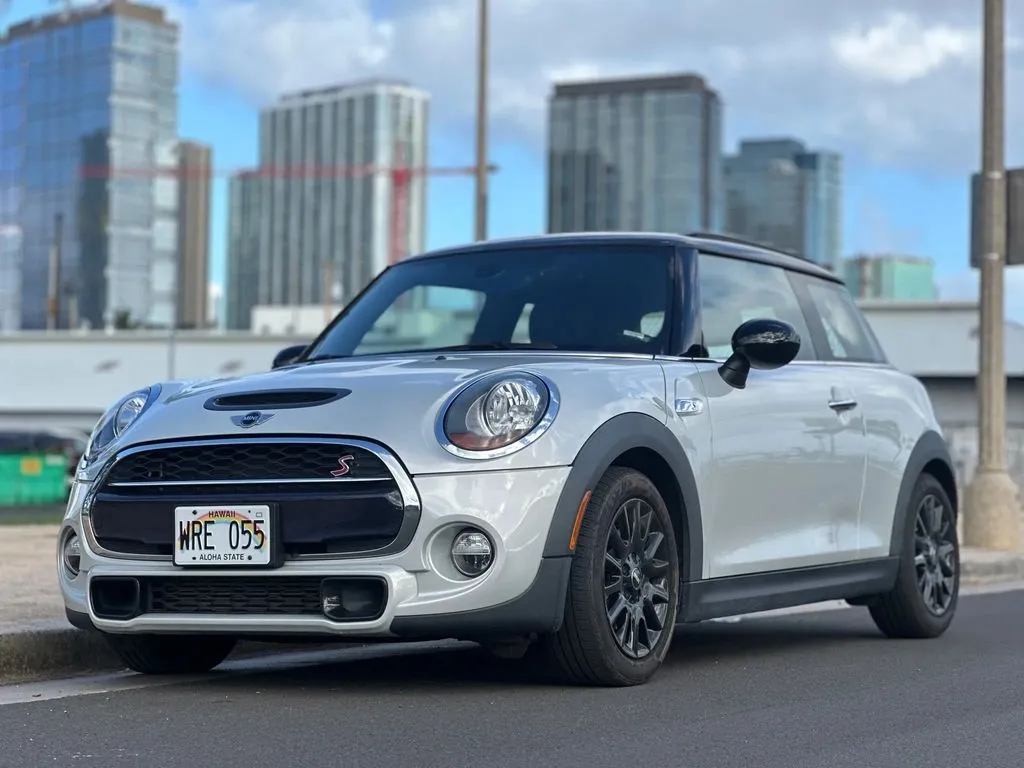 White 2015 MINI Cooper S for sale in Honolulu, HI