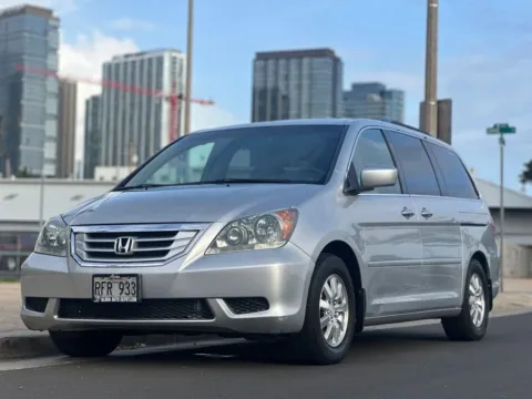 Silver 2010 Honda Odyssey EX-L for sale in Honolulu, HI
