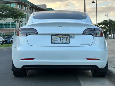 More photos of 2018 Tesla Model 3 Long Range at Aloha Auto Depot LLC., HI