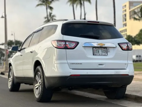 Another view of 2017 Chevrolet Traverse 2LT for sale in Honolulu, HI at Aloha Auto Depot LLC.