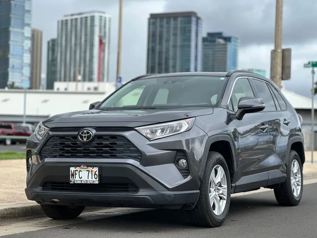 2021 Toyota RAV4 XLE