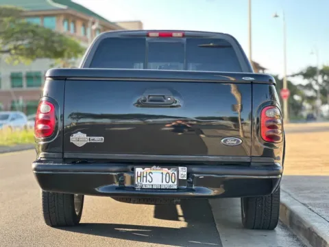 More photos of 2002 Ford F-150 Harley-Davidson at Aloha Auto Depot LLC., HI