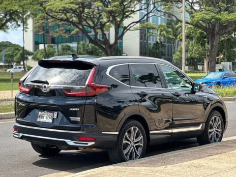 More photos of 2022 Honda CR-V Hybrid Touring at Aloha Auto Depot LLC., HI