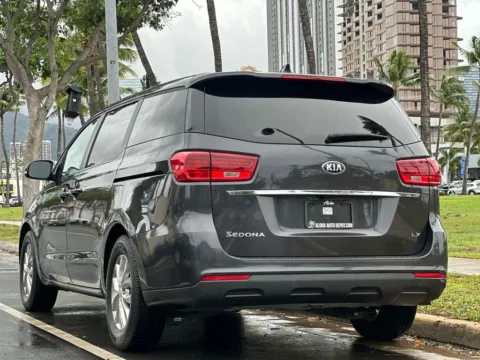 Another view of 2021 Kia Sedona LX for sale in Honolulu, HI at Aloha Auto Depot LLC.