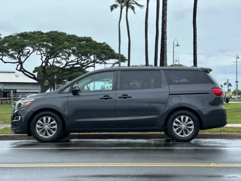 Photos of 2021 Kia Sedona LX for sale in Honolulu, HI at Aloha Auto Depot LLC.