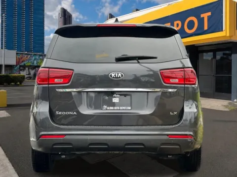 More photos of 2021 Kia Sedona LX at Aloha Auto Depot LLC., HI