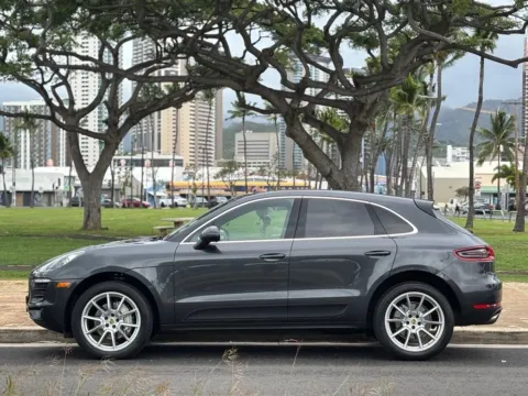 Photos of 2017 Porsche Macan S for sale in Honolulu, HI at Aloha Auto Depot LLC.