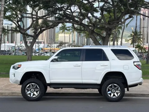 Photos of 2018 Toyota 4Runner SR5 for sale in Honolulu, HI at Aloha Auto Depot LLC.