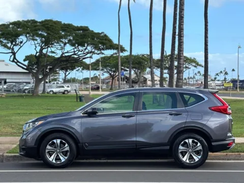 Photos of 2018 Honda CR-V LX for sale in Honolulu, HI at Aloha Auto Depot LLC.