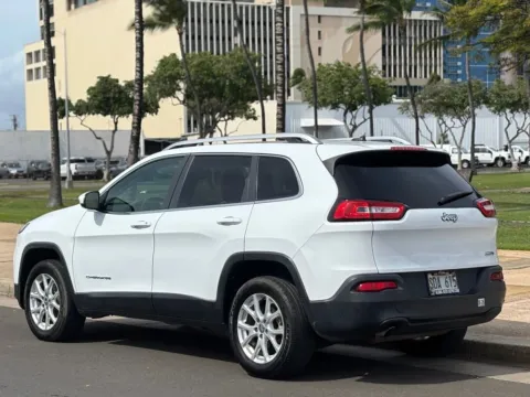 Another view of 2014 Jeep Cherokee Latitude for sale in Honolulu, HI at Aloha Auto Depot LLC.