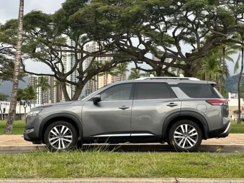Photos of 2022 Nissan Pathfinder Platinum for sale in Honolulu, HI at Aloha Auto Depot LLC.