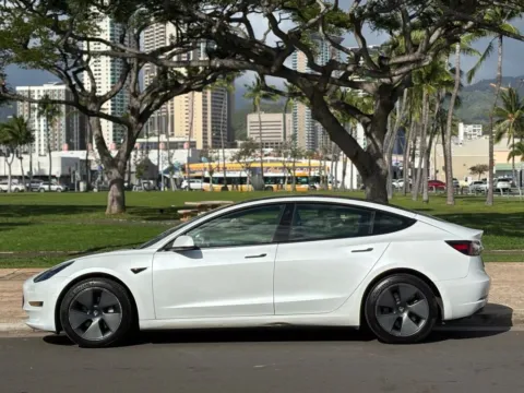Photos of 2022 Tesla Model 3 Long Range for sale in Honolulu, HI at Aloha Auto Depot LLC.