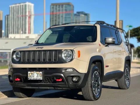 Brown 2016 Jeep Renegade Trailhawk for sale in Honolulu, HI