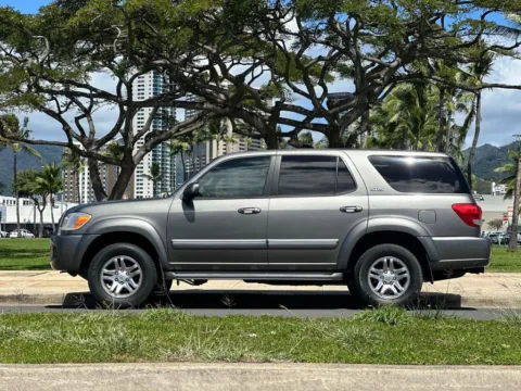 Photos of 2005 Toyota Sequoia SR5 for sale in Honolulu, HI at Aloha Auto Depot LLC.
