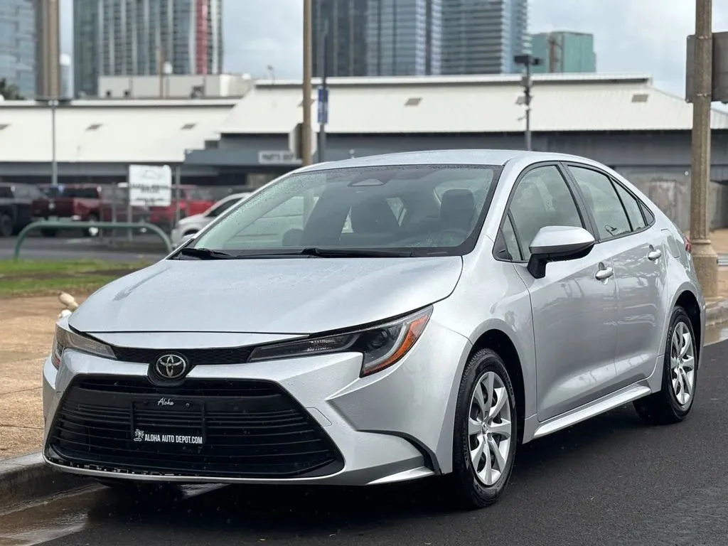 Silver 2023 Toyota Corolla LE for sale in Honolulu, HI