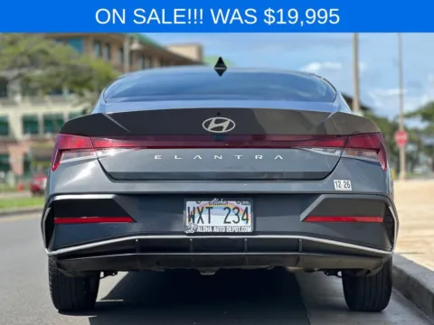 More photos of 2024 Hyundai Elantra SEL at Aloha Auto Depot LLC., HI