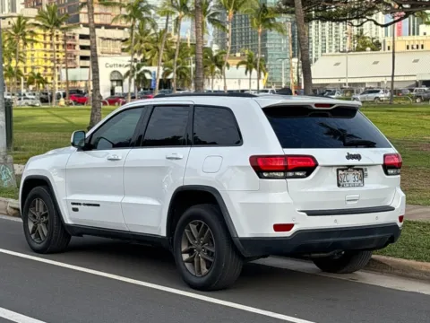 Another view of 2016 Jeep Grand Cherokee 75th Anniversary Edition for sale in Honolulu, HI at Aloha Auto Depot LLC.