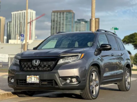 Gray 2019 Honda Passport Touring for sale in Honolulu, HI