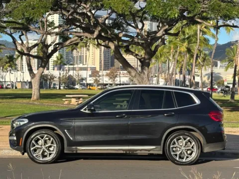 Photos of 2021 BMW X3 xDrive30e for sale in Honolulu, HI at Aloha Auto Depot LLC.