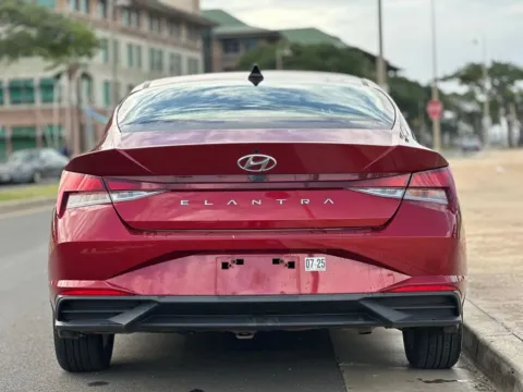 More photos of 2023 Hyundai Elantra SEL at Aloha Auto Depot LLC., HI
