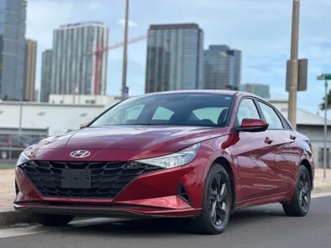 Red 2023 Hyundai Elantra SEL for sale in Honolulu, HI