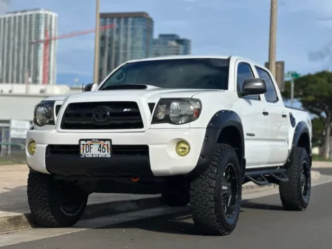 White 2007 Toyota Tacoma PreRunner for sale in Honolulu, HI