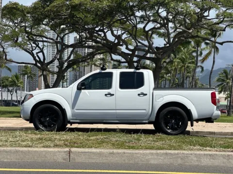Photos of 2019 Nissan Frontier SV for sale in Honolulu, HI at Aloha Auto Depot LLC.