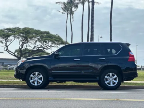 Photos of 2010 Lexus GX 460 Premium for sale in Honolulu, HI at Aloha Auto Depot LLC.