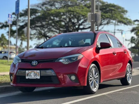 Red 2015 Toyota Corolla LE for sale in Honolulu, HI