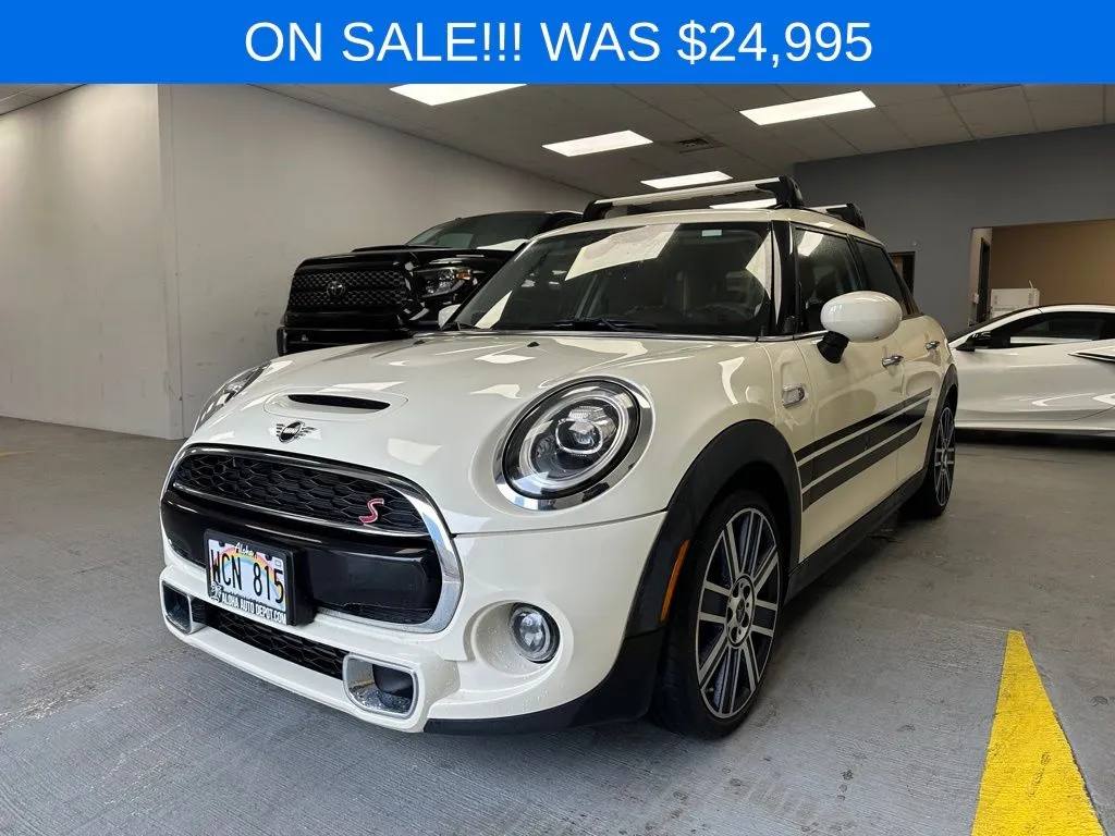 2021 MINI Hardtop Cooper S's photo