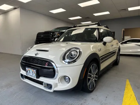 White 2021 MINI Cooper S Signature for sale in Honolulu, HI