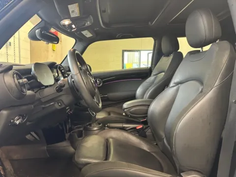 More photos of 2022 MINI Cooper S Signature at Aloha Auto Depot LLC., HI