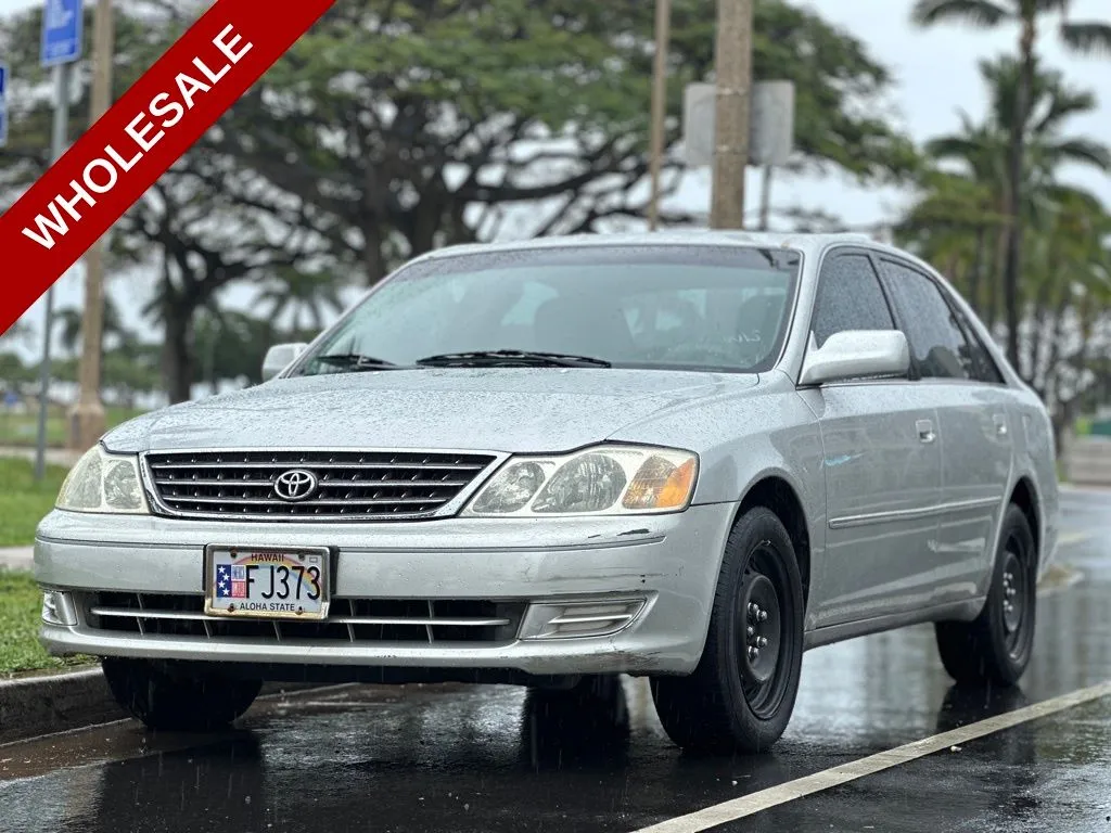 White 2004 Toyota Avalon XL for sale in Honolulu, HI