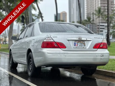 Another view of 2004 Toyota Avalon XL for sale in Honolulu, HI at Aloha Auto Depot LLC.