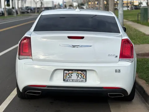 More photos of 2022 Chrysler 300 S at Aloha Auto Depot LLC., HI