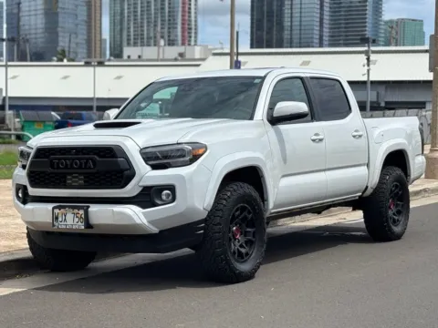 White 2022 Toyota Tacoma TRD Sport for sale in Honolulu, HI