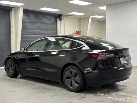Photos of 2018 Tesla Model 3 Long Range for sale in Honolulu, HI at Aloha Auto Depot LLC.
