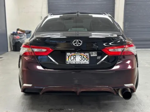 Another view of 2018 Toyota Camry SE for sale in Honolulu, HI at Aloha Auto Depot LLC.