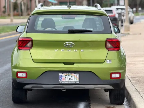More photos of 2023 Hyundai Venue SEL at Aloha Auto Depot LLC., HI