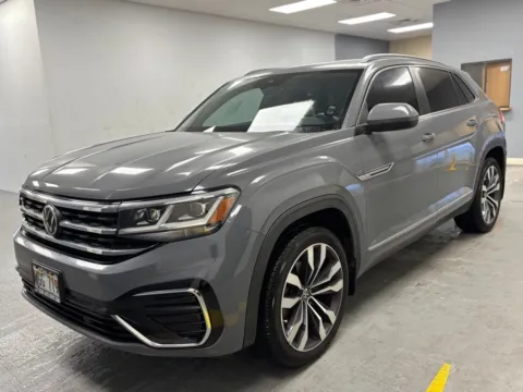 Gray 2021 Volkswagen Atlas Cross Sport 3.6L V6 SEL R-Line for sale in Honolulu, HI