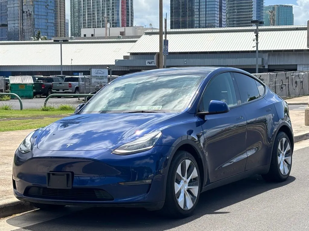 Blue 2022 Tesla Model Y Long Range for sale in Honolulu, HI