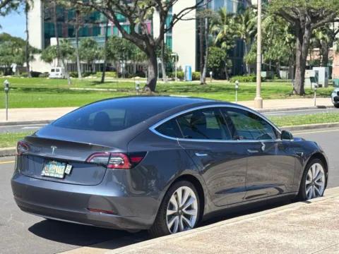 More photos of 2020 Tesla Model 3 Standard Range Plus at Aloha Auto Depot LLC., HI