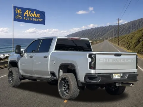 Another view of 2022 Chevrolet Silverado 2500HD Custom for sale in Honolulu, HI at Aloha Auto Depot LLC.