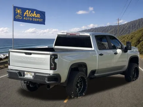 More photos of 2022 Chevrolet Silverado 2500HD Custom at Aloha Auto Depot LLC., HI