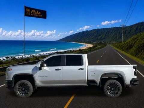 Photos of 2022 Chevrolet Silverado 2500HD Custom for sale in Honolulu, HI at Aloha Auto Depot LLC.