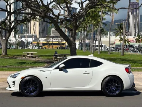 Photos of 2020 Toyota 86 GT for sale in Honolulu, HI at Aloha Auto Depot LLC.