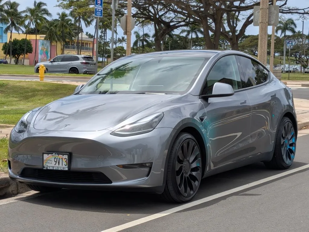 2024 Tesla Model Y Performance Dual Motor All-Wheel Drive's photo