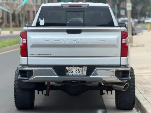 More photos of 2020 Chevrolet Silverado 1500 LT at Aloha Auto Depot LLC., HI